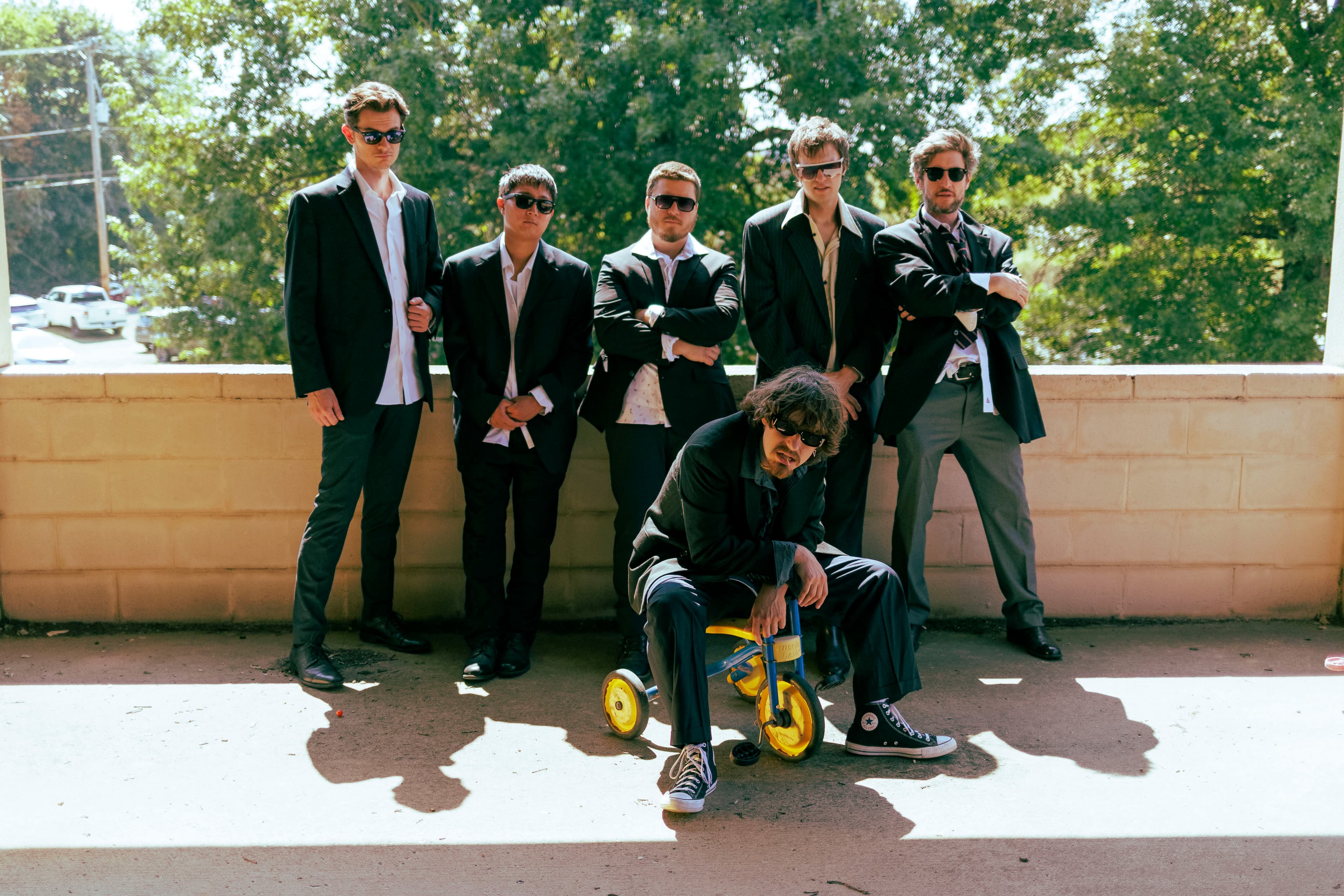 Sunny Daze & The Weathermen